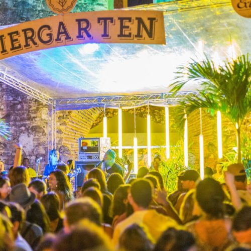BIERGARTEN. Foto: Antonio Cherquer