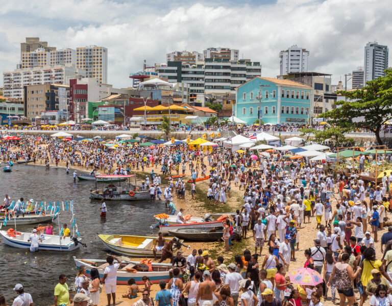 A festa para Iemanjá no Rio Vermelho. Cada ano mais bonita!