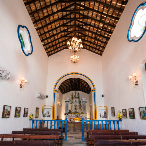Ilha dos Frades - dentro da igreja em Loreto. Foto: Fábio Marconi