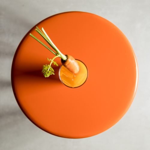 Restaurante Carvão. Carrot Swizzle criação Júnior WM. Foto: Kato/Assessoria
