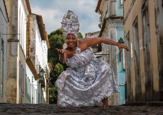 Rolê Afro: “Encantos de Oxum” - moda, beleza e gastronomia afrobrasileira em Salvador