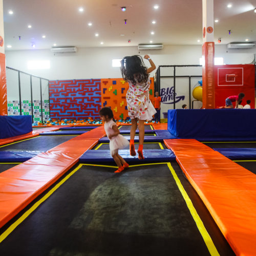 Big Jump - Parque de Trampolim. Foto: Amanda Oliveira.