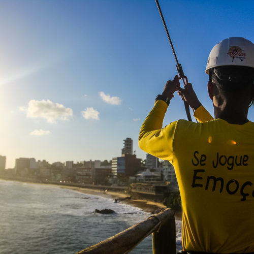 Tirolesa Barra. Morro do Cristo. Salvador, Bahia. Foto: Amanda Oliveira.