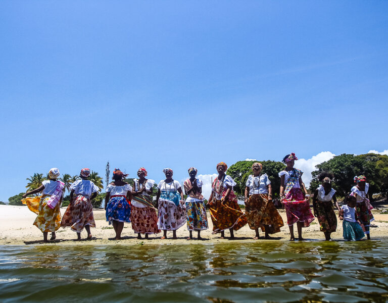 Ganhadeiras de Itapuã. Lagoa de Abaeté, Salvador, Bahia. Foto: Amanda Oliveira.