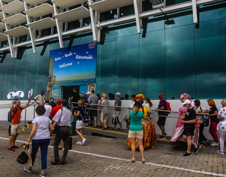 Temporada de Cruzeiros. Porto de Salvador Comércio. Foto: Amanda Oliveira.