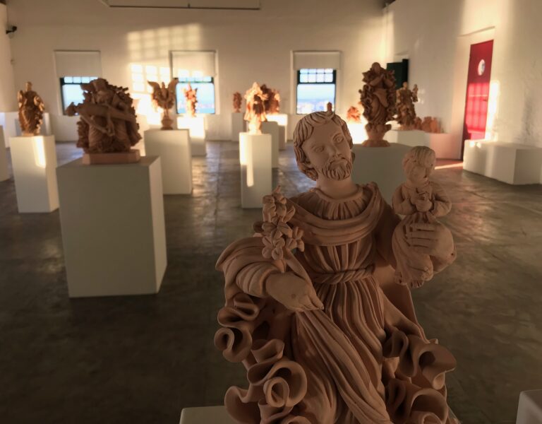 Exposição - Tradição dos Mestres Santeiros. Foto: divulgação.