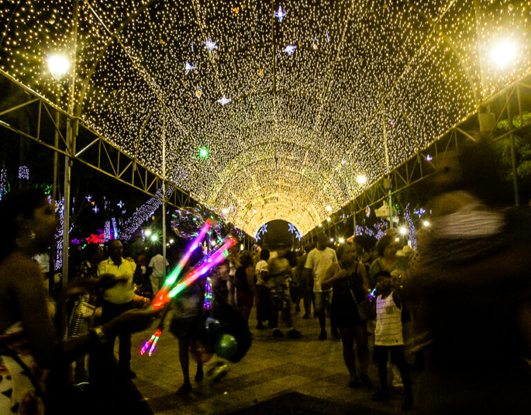 Decoração de Natal no Campo Grande. Foto: Amanda Oliveira.