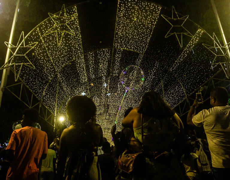 Decoração de Natal no Campo Grande. Foto: Amanda Oliveira.