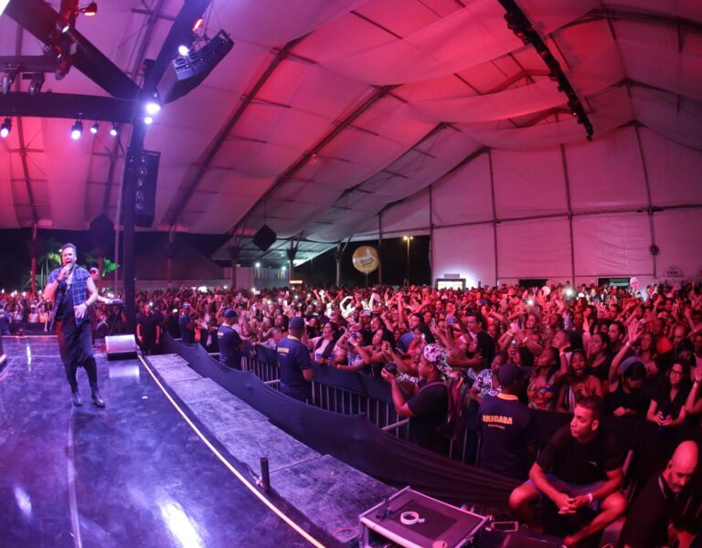 A Melhor Segunda Feira do Mundo. Salvador Bahia. Foto Sercio Freitas.