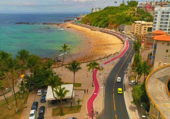 Conheça a cidade pedalando: Rio Vermelho ao Porto da Barra