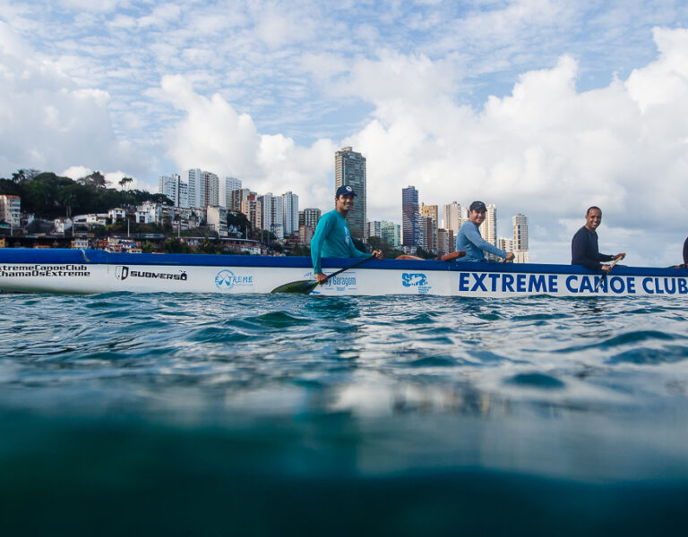 Canoa Havaiana. Esportes no Porto da Barra. Salvador Bahia. Foto: Amanda Oliveira.