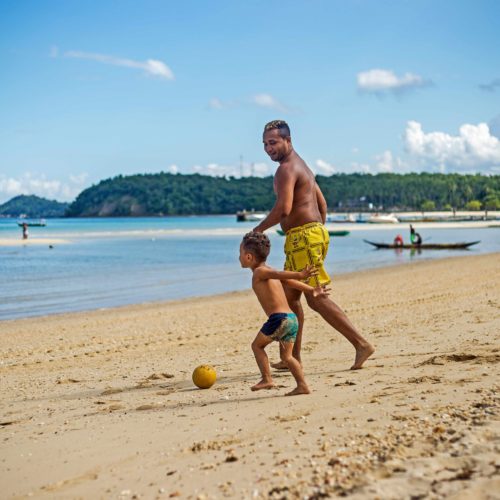 Praia de São Tomé de Paripe. Salvador, Bahia. Foto: Amanda Oliveira.