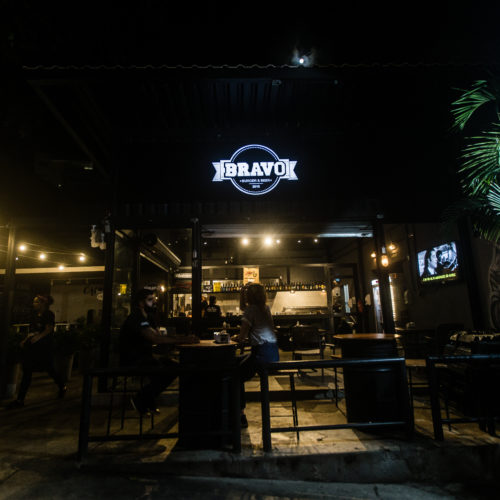 Bravo Burger & Beer. Barra, Salvador, Bahia. Foto: Amanda Oliveira.