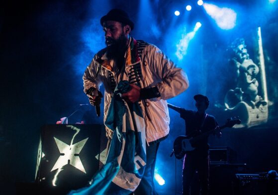 Navio Pirata -  agenda completa de BaianaSystem