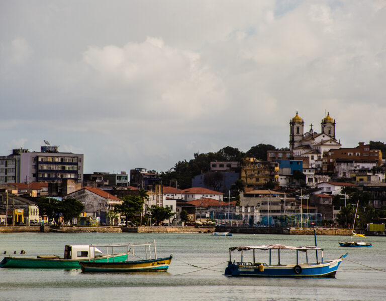 Restaurante Encantos da Maré. Ribeira, Cidade Baixa. Salvador, Bahia. Foto: Amanda Oliveira .