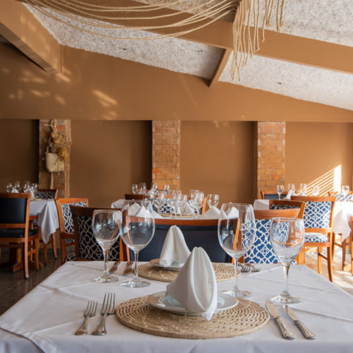 Restaurante Pedra do Mar. Rio Vermelho. Salvador, Bahia. Foto: Tarso Figueira /Assessoria .