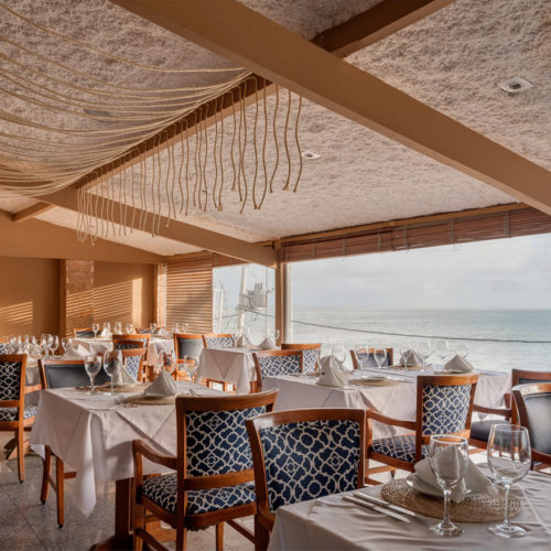 Restaurante Pedra do Mar. Rio Vermelho. Salvador, Bahia. Foto: Tarso Figueira /Assessoria .