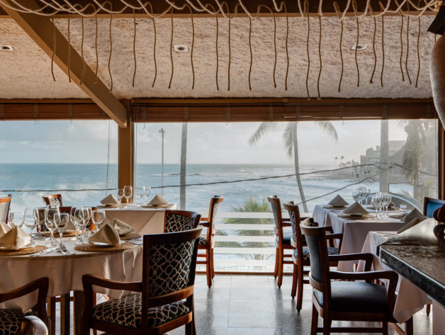Restaurante Pedra do Mar. Rio Vermelho. Salvador, Bahia. 