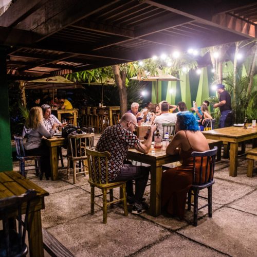Rhoncus Beer Garden. Salvador ,Bahia. Foto: Amanda Oliveira .