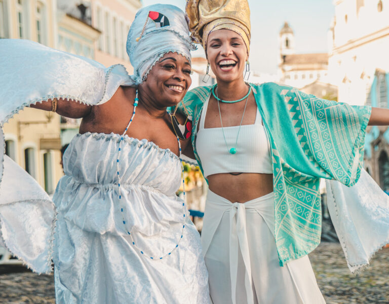 Web Série Vem pro Centro. Negra Jhô e Thais Lago, no Pelourinho.Foto Tercio Campelo Heat Creative.