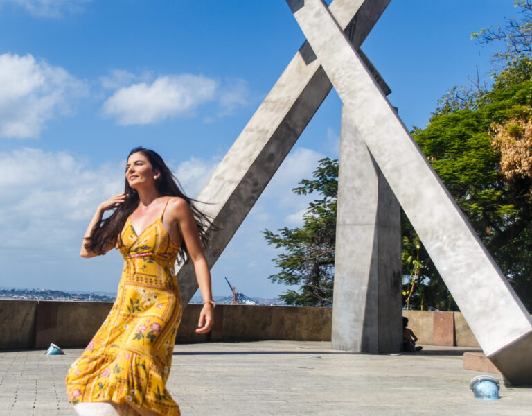 Monumento da Cruz Caída. Centro Histórico. Salvador, Bahia. Foto: Amanda Oliveira.