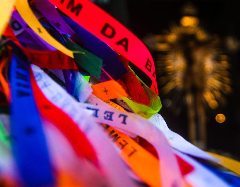 Banner - Les rubans de Bonfim: 10 histoires et curiosités
