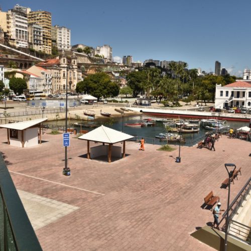Praça Cairu revitalizada. Comércio. Salvador Bahia. Foto Max Haack Secom.