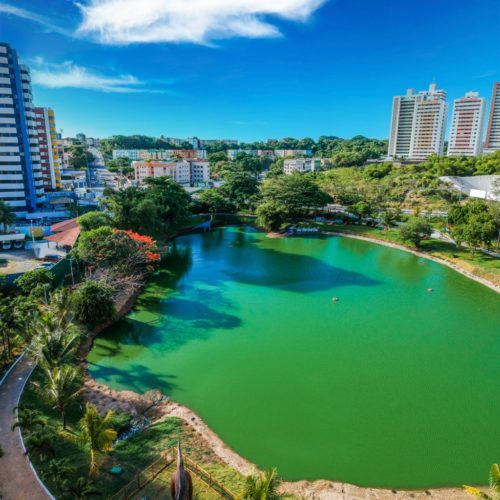 Lagoa dos Dinossauros. Bairro do Stiep. Salvador Bahia. Imagens aéreas de Igor Santos Secom.