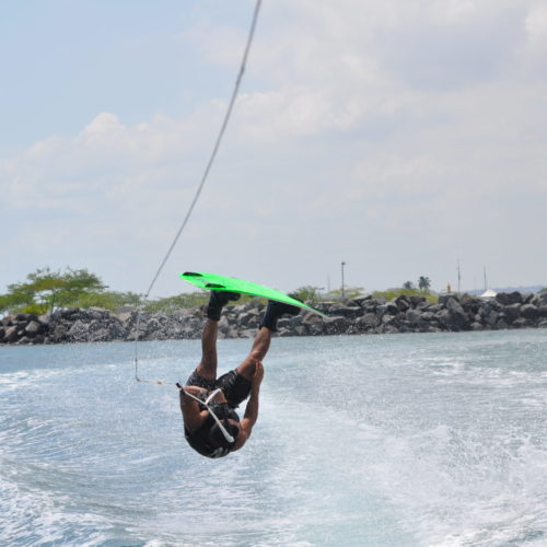 Wakeboard em Salvador. Bahia. Foto Eduardo Silva divulgação.