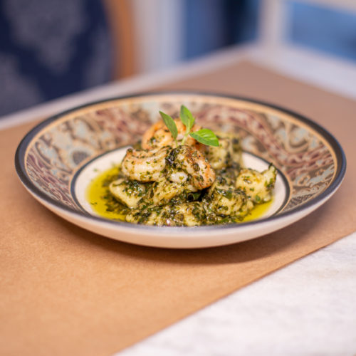 Larribistrô - Nhoque de Batata Doce com Camarão ao Pesto. Ladeira da Barra. Salvador Bahia. Foto Agência Hike