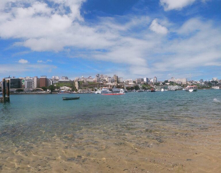 Sol Va'a - Passeio de Canoa Havaiana
Foto: Divulgação