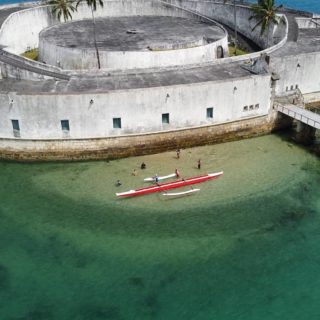 Sol Va’a – Passeio de Canoa Havaiana