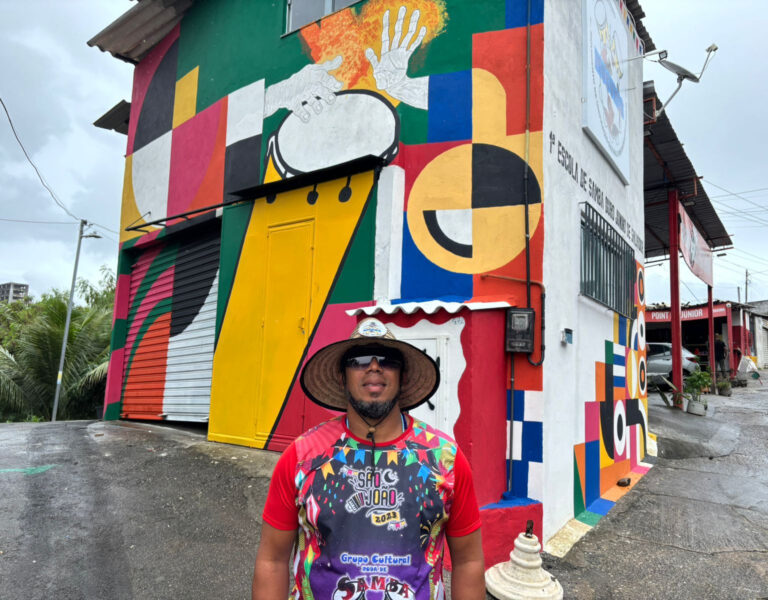 Primeira escola de Samba Junino de Salvador. Fotos via Assessoria de Imprensa.