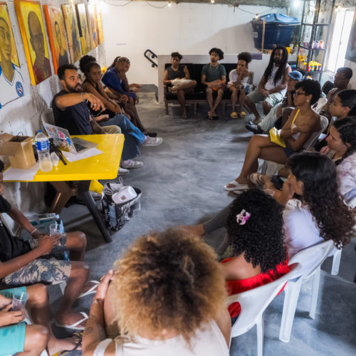 Aula Pintura Festival. Pinacoteca do Beiru. Tancredo Neves. Salvador Bahia. Foto Camilo Lobo.