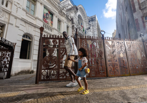 Salvador recebe mais de 600 obras Afro-Brasileiras na maior repatriação da história