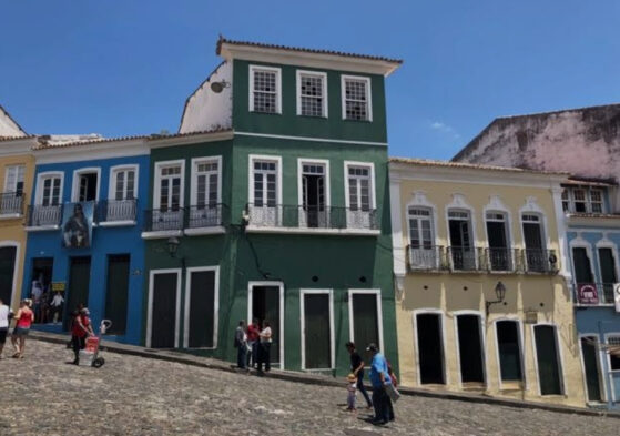 Casa da Ponte Maestro Ubiratan Marques