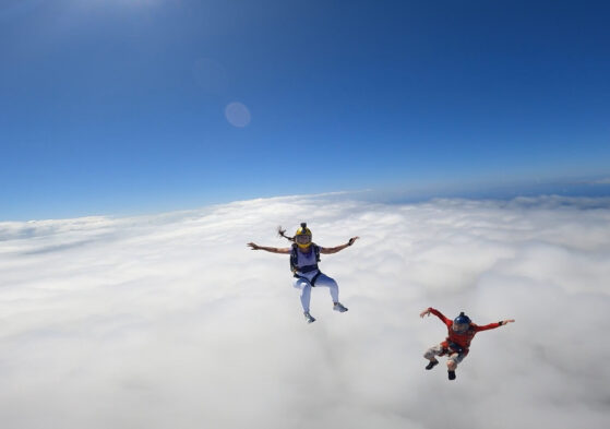 Salvador do alto: o paraquedismo chega para transformar a Experiência Turística na cidade