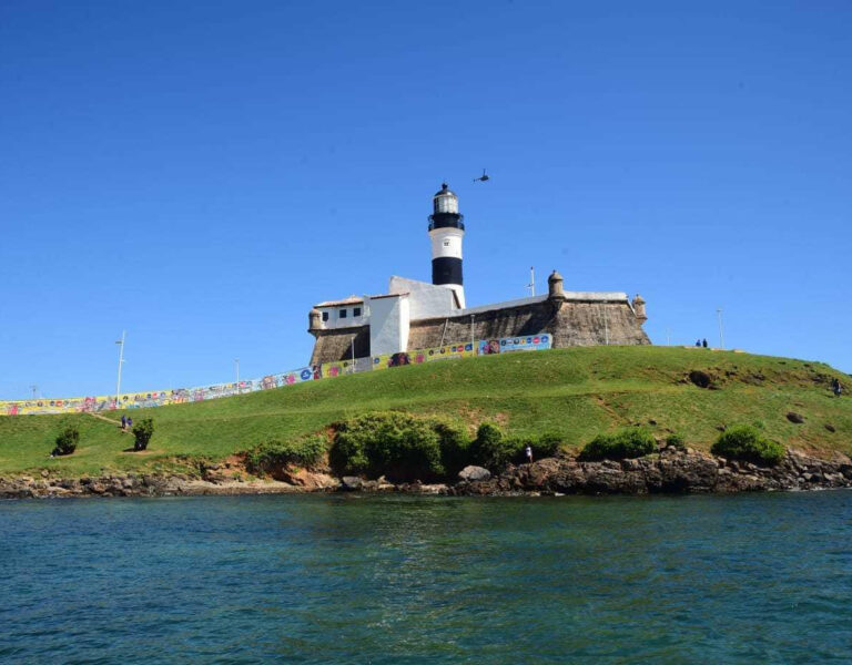 Mergulho nas praias de Salvador. Barra. Foto Jefferson Peixoto Secom PMS.