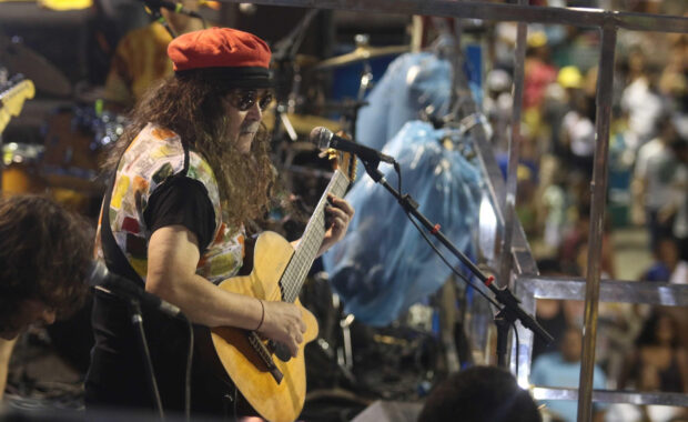 FGM inaugura estátua de Moraes Moreira na Praça Castro Alves