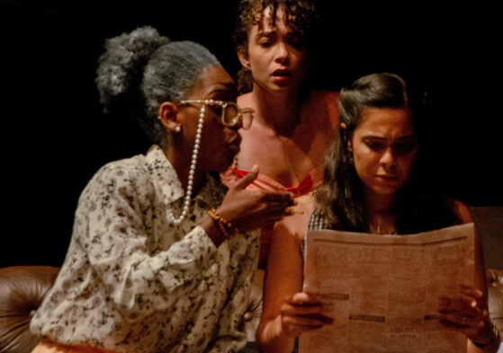 Espetáculo 'O Beijo no Asfalto' volta a cartaz