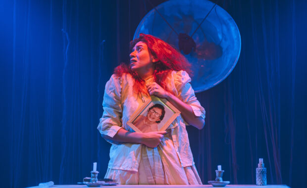 Espetáculo 'Corpo Presente' retorna à cena