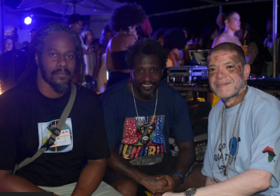 BIGSHAKE 14 - black music, discotecagem e hip hop